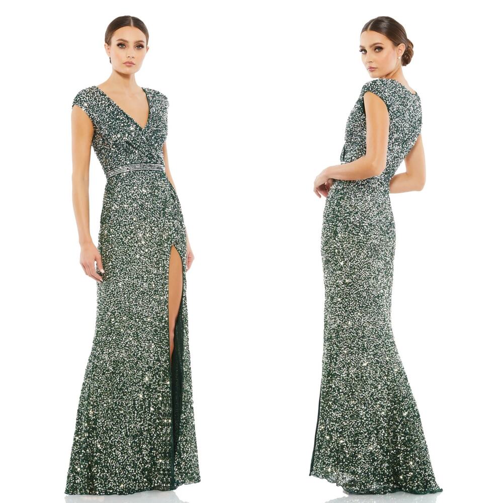 NEW Mac Duggal 5489 Sequin V-Neck Sheath Gown in Forest Green Size 6